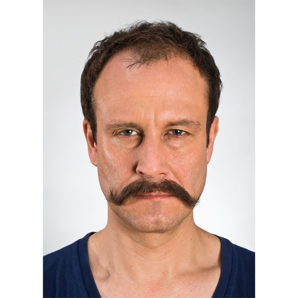 bigote