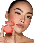 Close-Up Blurring Powder Blush