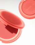 Close-Up Blurring Powder Blush