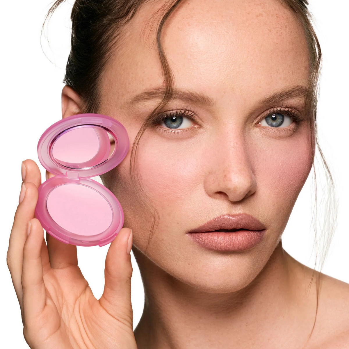 Close-Up Blurring Powder Blush Nabla