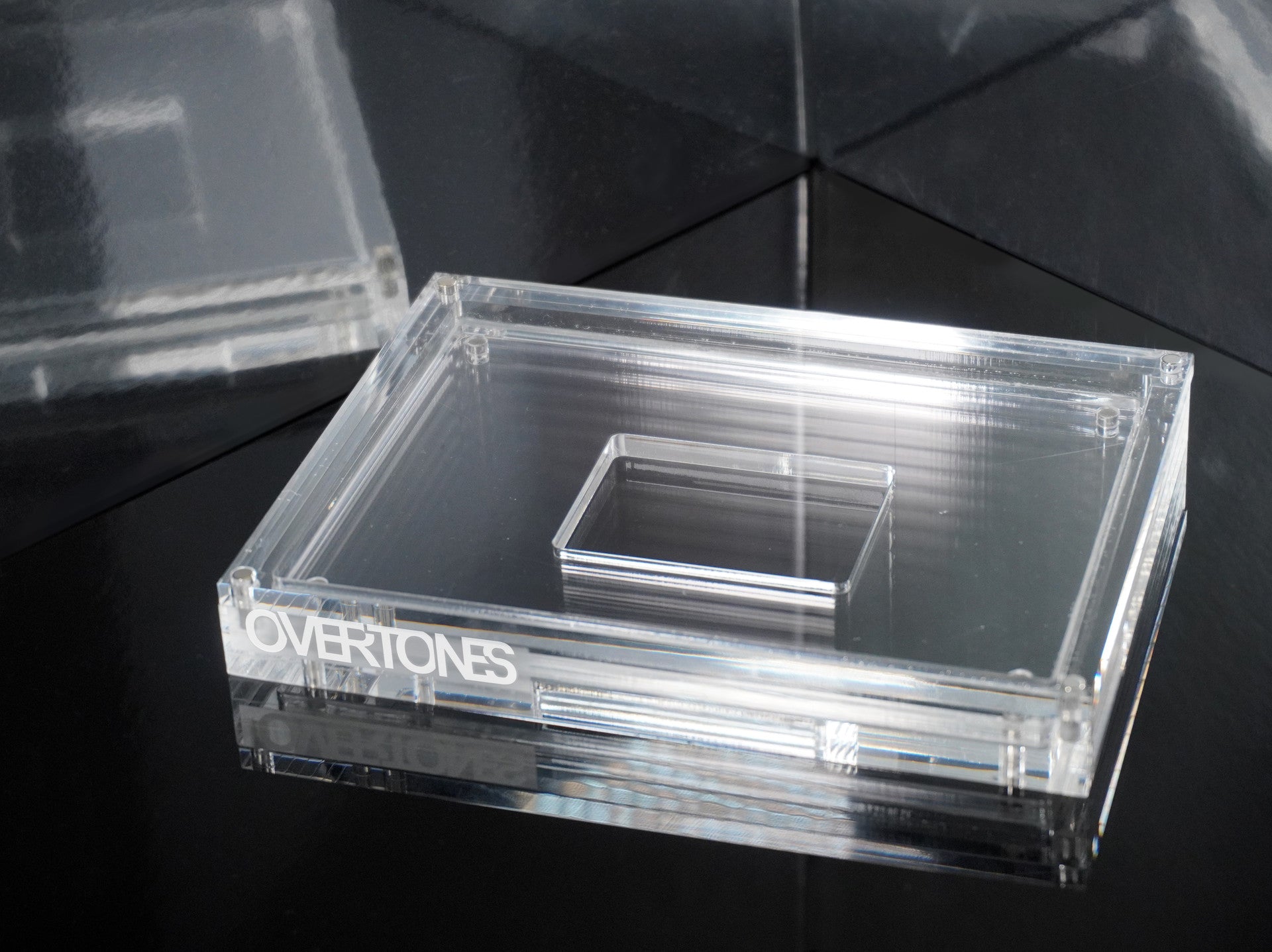 OVERTONES Alchemy Case – Kitchen Makeup